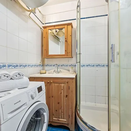 Bnbnova - Eiffel Tower & Des Invalides - 1br דירה