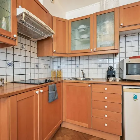 Bnbnova - Eiffel Tower & Des Invalides - 1br Párizs