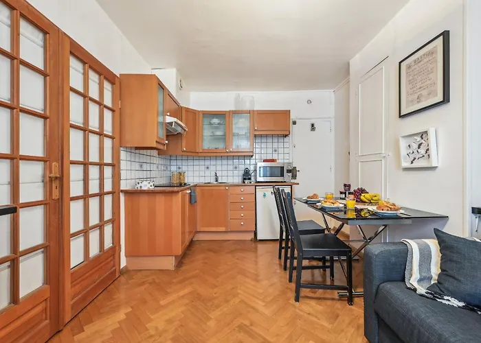 Bnbnova - Eiffel Tower & Des Invalides - 1br