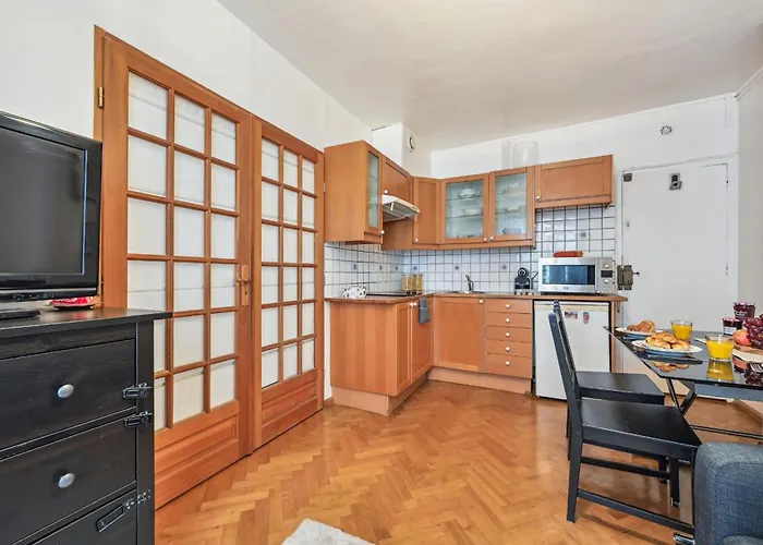 Bnbnova - Eiffel Tower & Des Invalides - 1br Lejlighed *